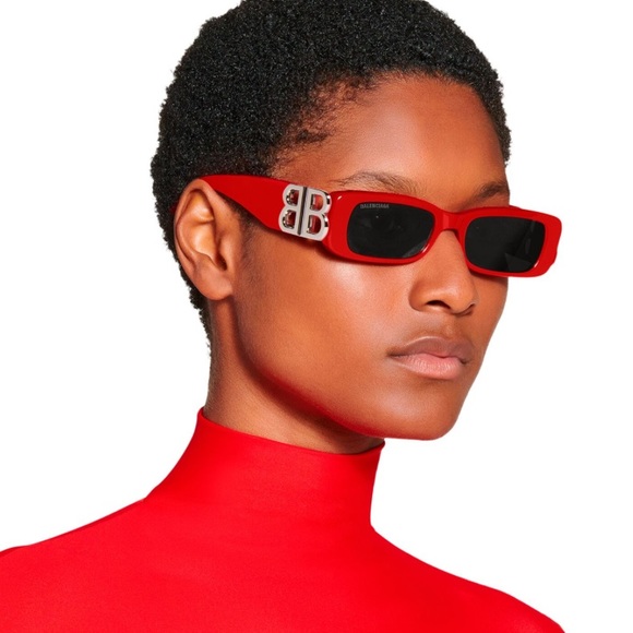 Excluded Balenciaga Sunglasses, New 375 - Picture 5 of 5